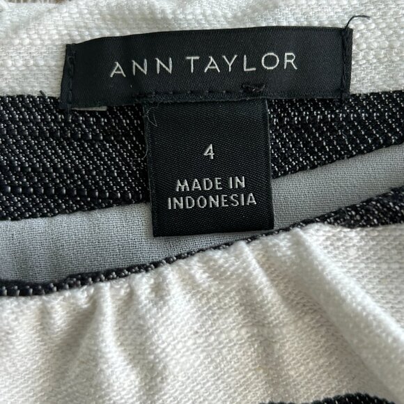 ANN TAYLOR Linen Blend Black White Stripe Short Sleeve Blouse Top Shirt Small - Picture 4 of 9